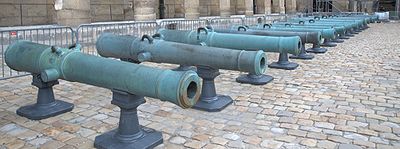 400px-Canons_Gribeauval_2.jpg